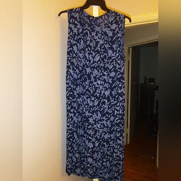 Blue patterned Dress - Picture 3 of 7